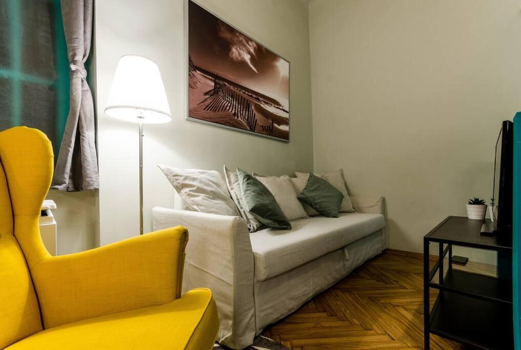 בודפשט Cosy Apartment In Party District K30 מראה חיצוני תמונה